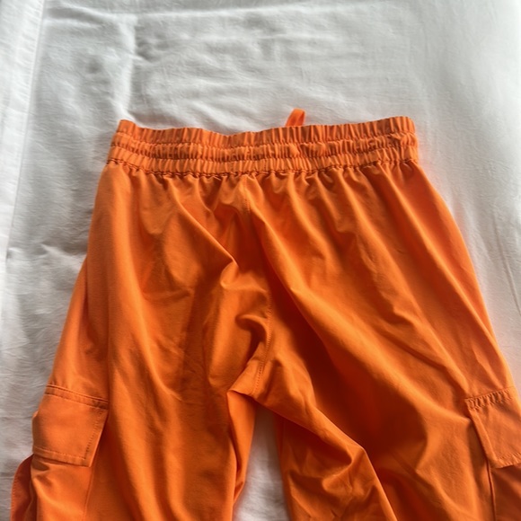 Orange Aritzia TNA Joggers - Picture 7 of 7